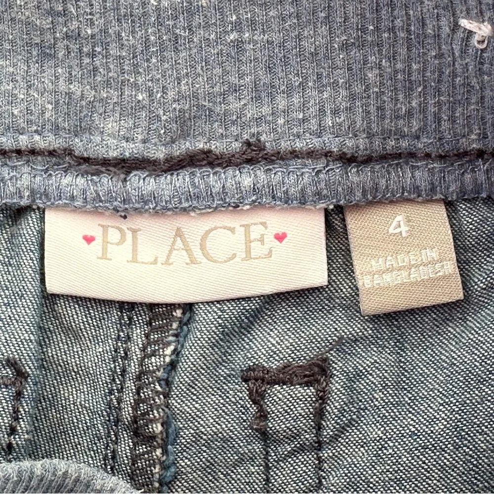 The Children’s Place Girls Pull-On Jean Shorts size 4